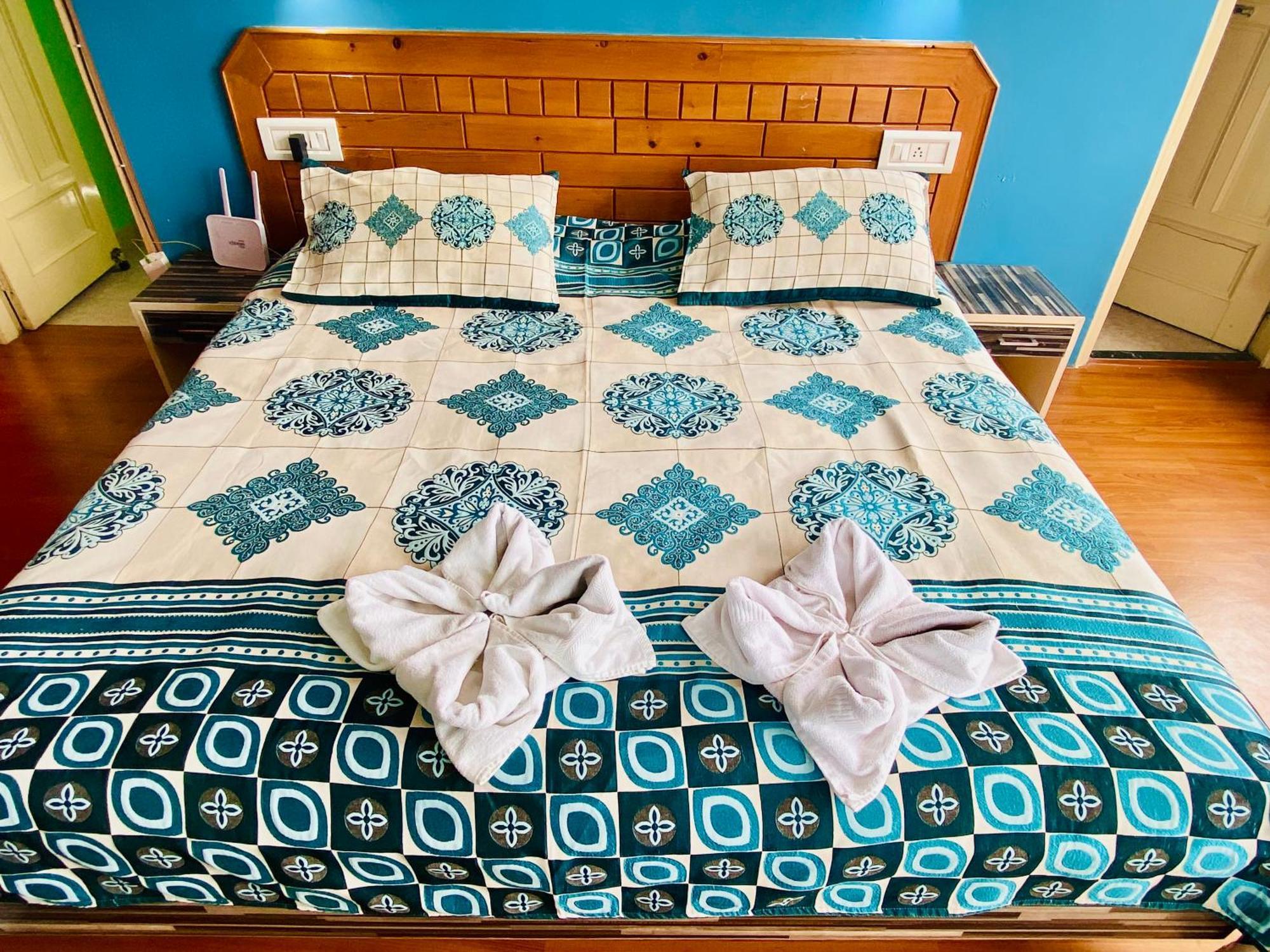 Jagatram Niwas Guesthouse Dharamkot Dharamshala Eksteriør bilde
