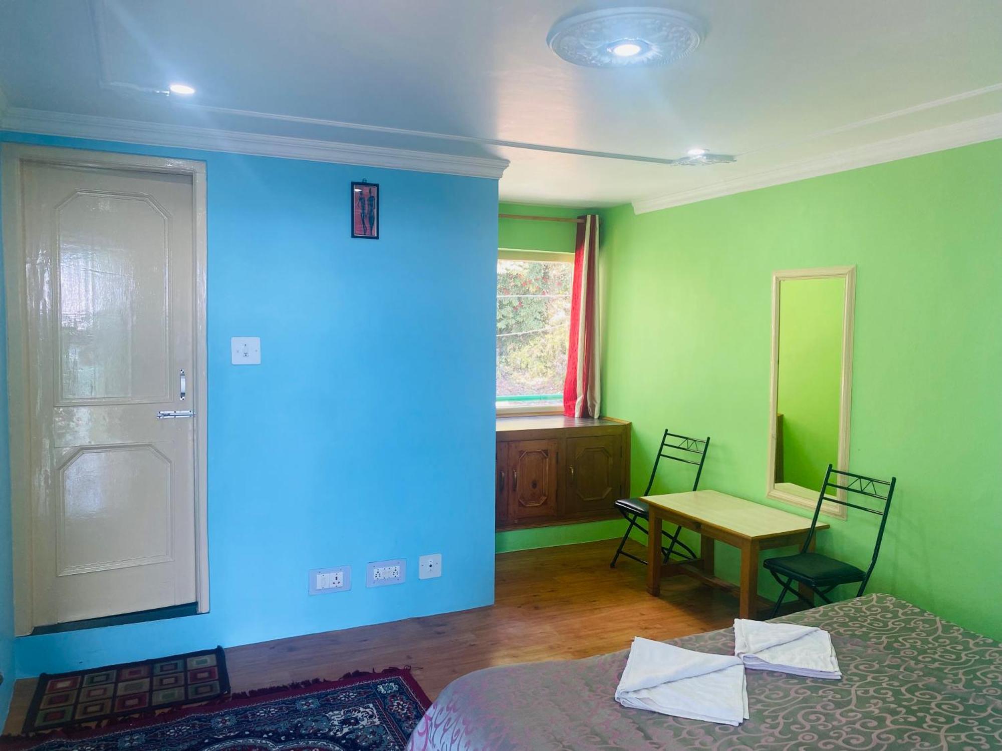 Jagatram Niwas Guesthouse Dharamkot Dharamshala Eksteriør bilde